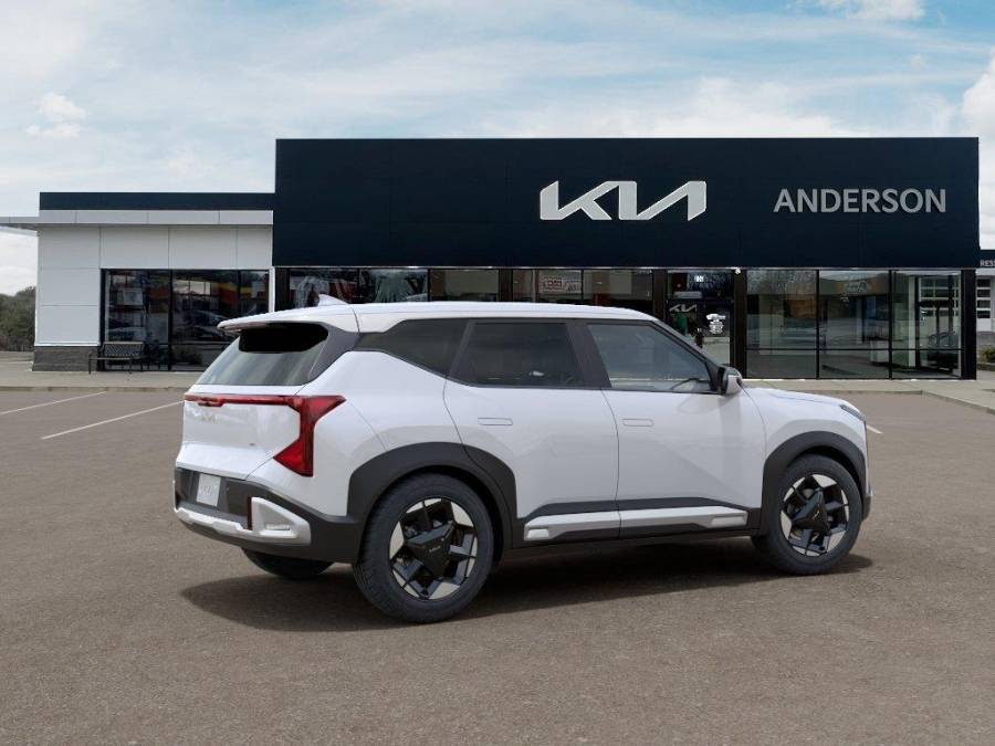 New 2027 Kia Seltos for sale in St. Joseph MO