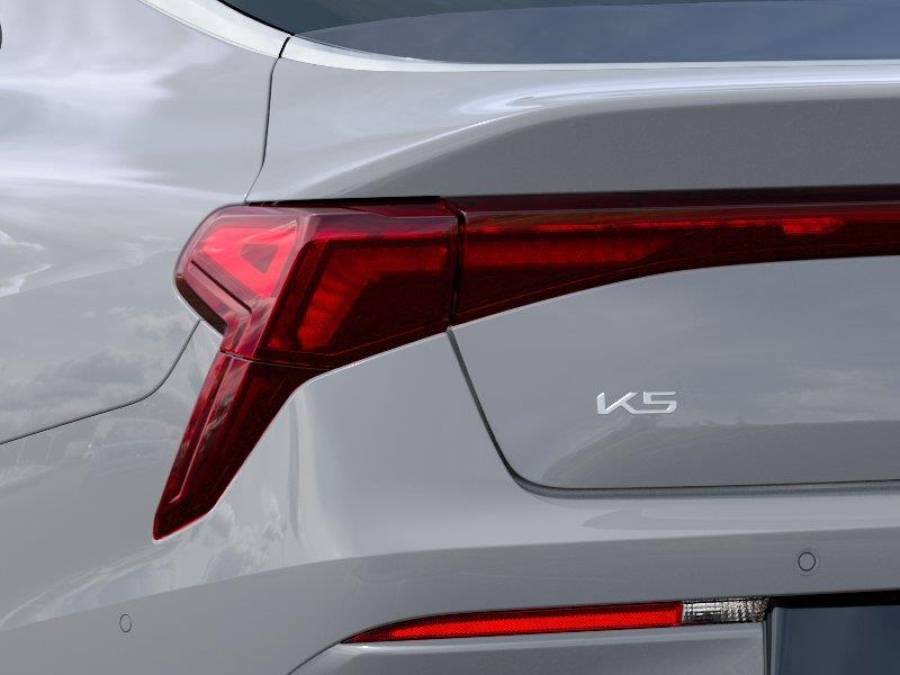 New 2027 Kia K5 for sale in St. Joseph MO