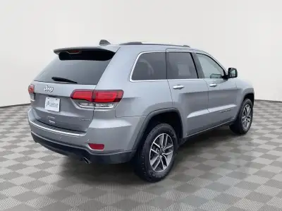 Pre-Owned 2021 Jeep Grand Cherokee for sale in Grand Island NE