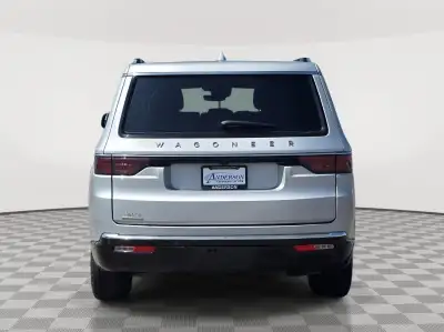 Pre-Owned 2023 Jeep Wagoneer for sale in Grand Island NE