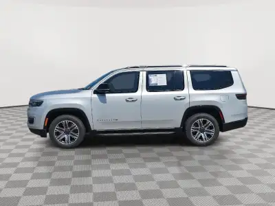 Pre-Owned 2023 Jeep Wagoneer for sale in Grand Island NE