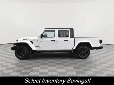 New 2025 Jeep Gladiator Willys Crew Cab Truck for sale in Grand Island NE