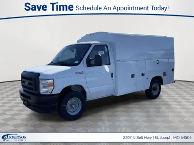 New 2025 Ford E-Series Cutaway SD specialty vehicle for sale in St. Joseph MO