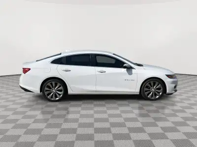 Pre-Owned 2016 Chevrolet Malibu for sale in Grand Island NE