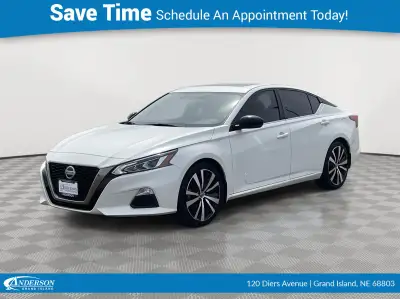 Pre-Owned 2019 Nissan Altima for sale in Grand Island NE