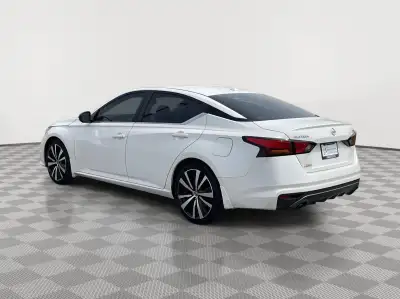 Pre-Owned 2019 Nissan Altima for sale in Grand Island NE