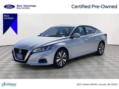 Used 2022 Nissan Altima 2.5 SV Sedan for sale in Lincoln NE