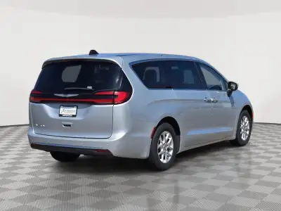 Pre-Owned 2023 Chrysler Pacifica for sale in Grand Island NE