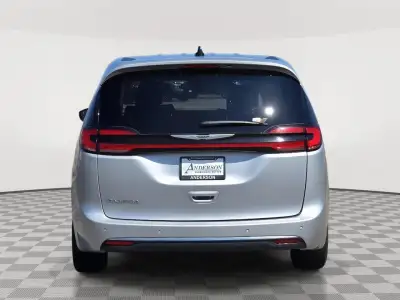 Pre-Owned 2023 Chrysler Pacifica for sale in Grand Island NE