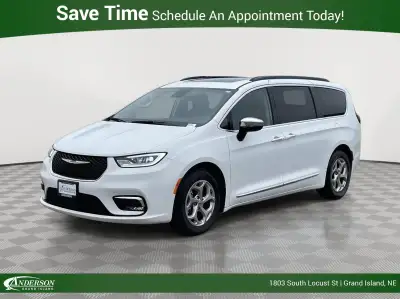 Used 2023 Chrysler Pacifica Limited Minivans for sale in Grand Island NE