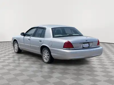Pre-Owned 2003 Ford Crown Victoria for sale in Grand Island NE