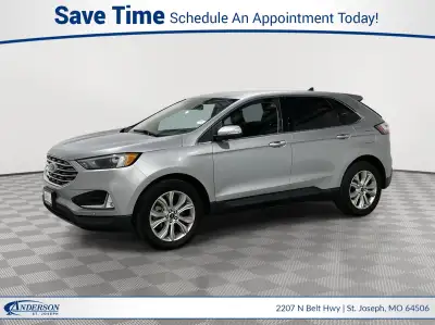 Used 2022 Ford Edge Titanium SUV for sale in St. Joseph MO