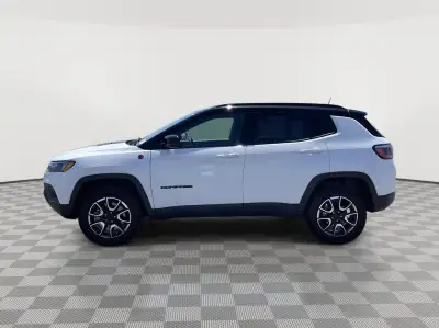 Pre-Owned 2024 Jeep Compass for sale in Grand Island NE