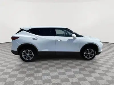 Pre-Owned 2023 Chevrolet Blazer for sale in Grand Island NE