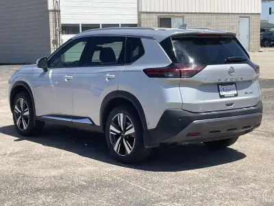 Pre-Owned 2022 Nissan Rogue for sale in Grand Island NE