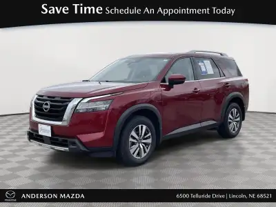Used 2023 Nissan Pathfinder SL SUV for sale in Lincoln NE