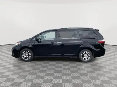 Pre-Owned 2020 Toyota Sienna for sale in Grand Island NE