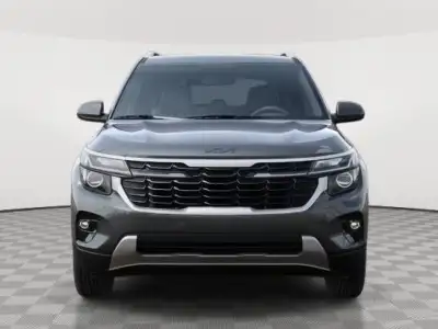 New 2025 Kia Seltos for sale in Grand Island NE