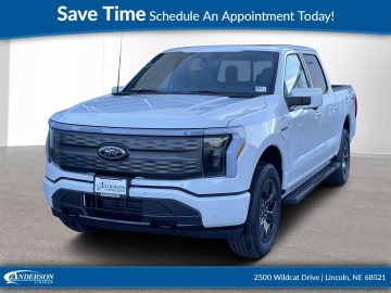 New 2023 Ford F-150 Lightning LARIAT 4WD SuperCrew 5.5′ Box Stock: 1000168